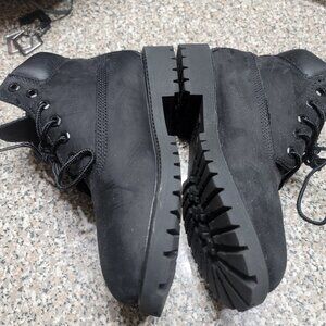 Size 3 Timberland